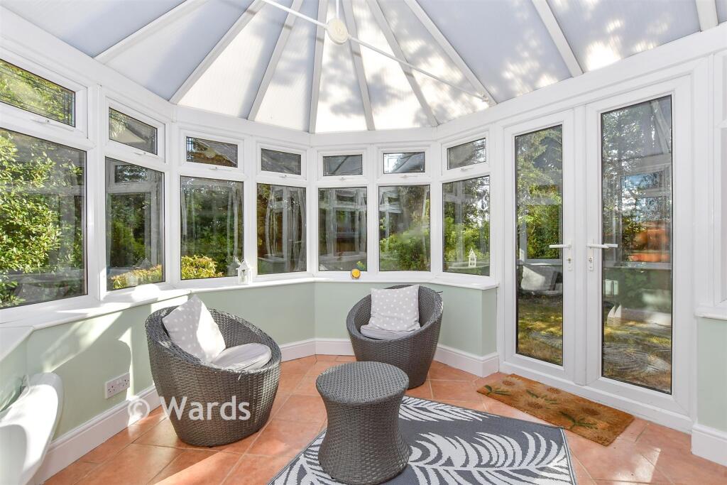 House in Maidstone, Linton - More