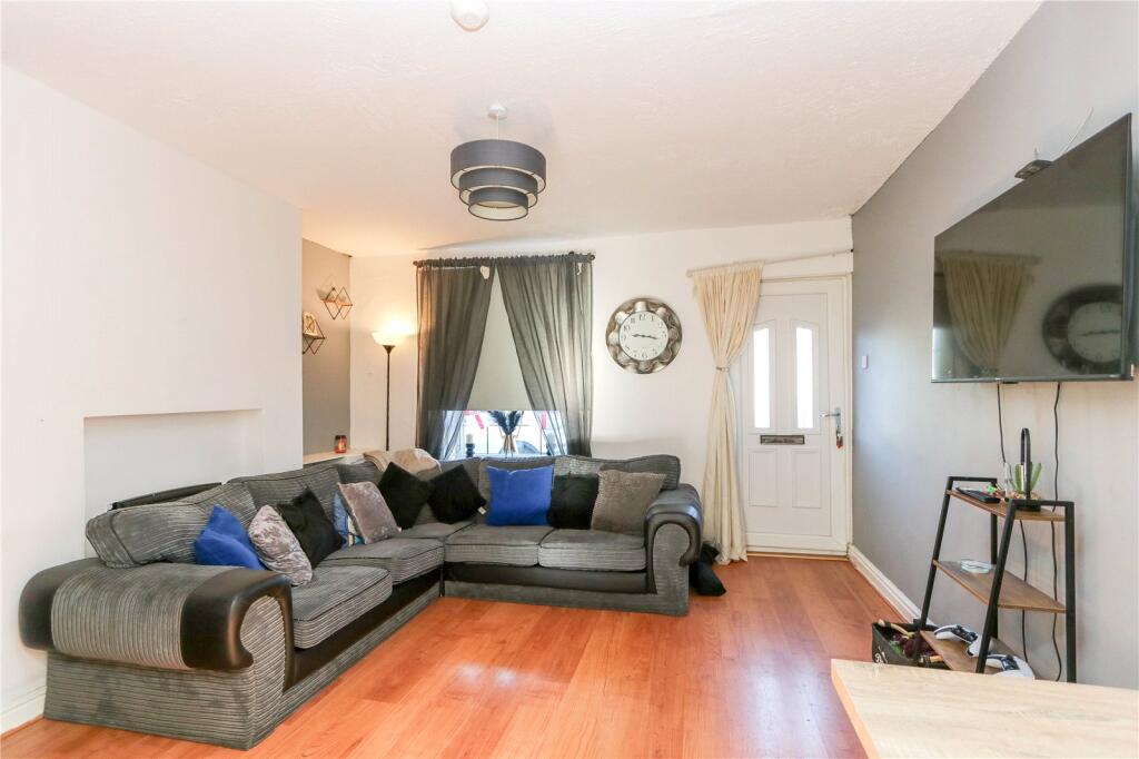 Ladybridge Road, Cheadle Hulme, Stockport, Greater Manchester, SK8 photo 2