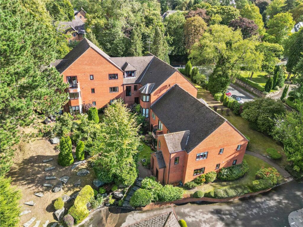 Main image of property: Barry Rise, Bowdon, Altrincham, Greater Manchester, WA14