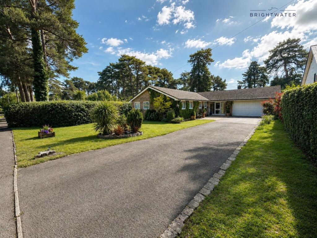 Main image of property: St. Ives Wood, St. Ives, BH24