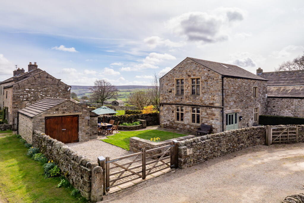 Main image of property: Old Hall Barn, Carlton, Leyburn