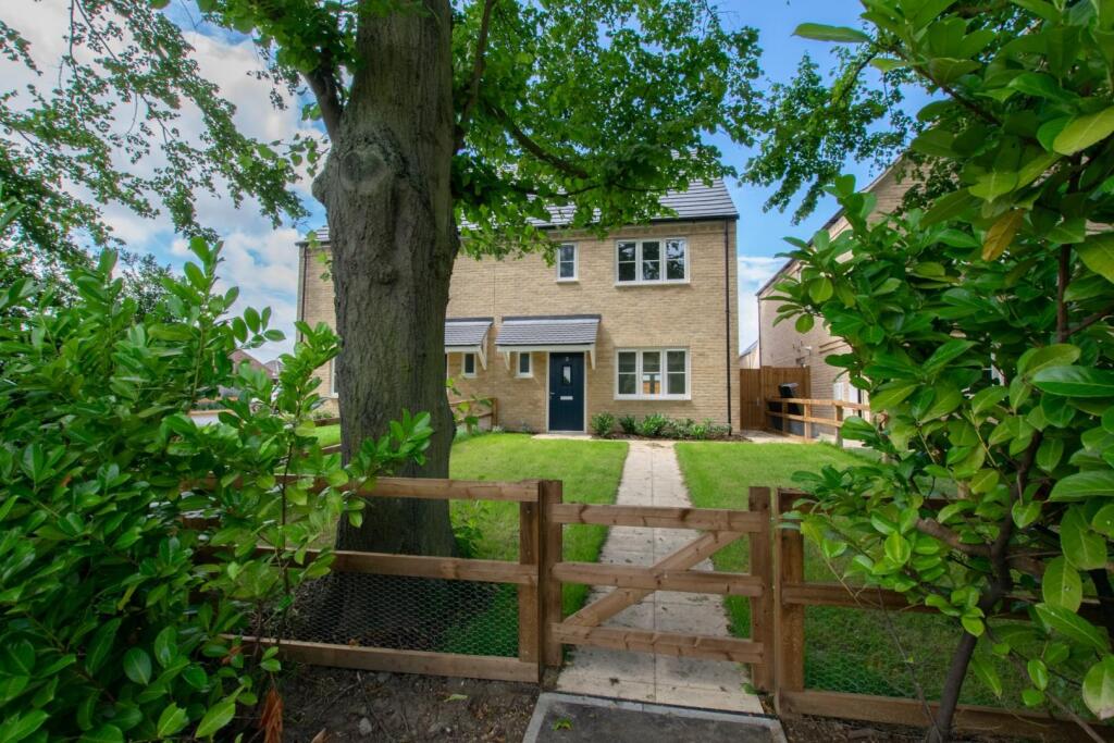 Main image of property: Almond Close, Great Shelford