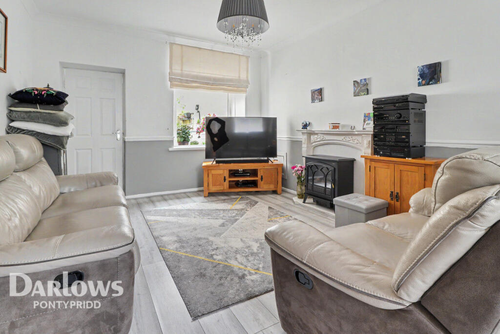 Llanover Road, Pontypridd photo 3