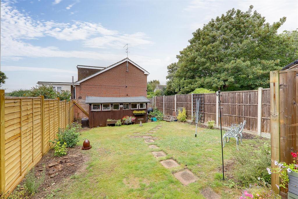 Roedean Road, Worthing, BN13 - View 2