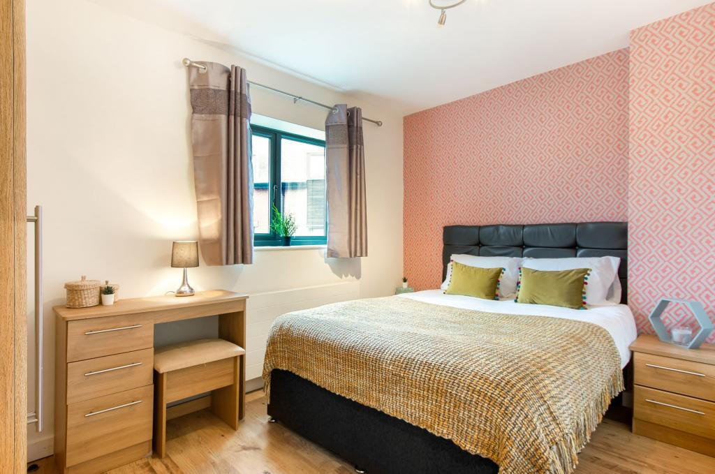 House in Leeds, Meanwood - More