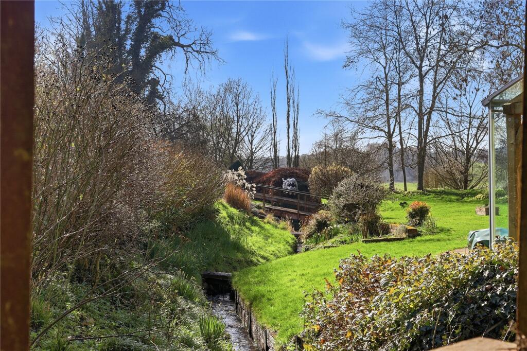 House in Braintree, Wethersfield - View 2