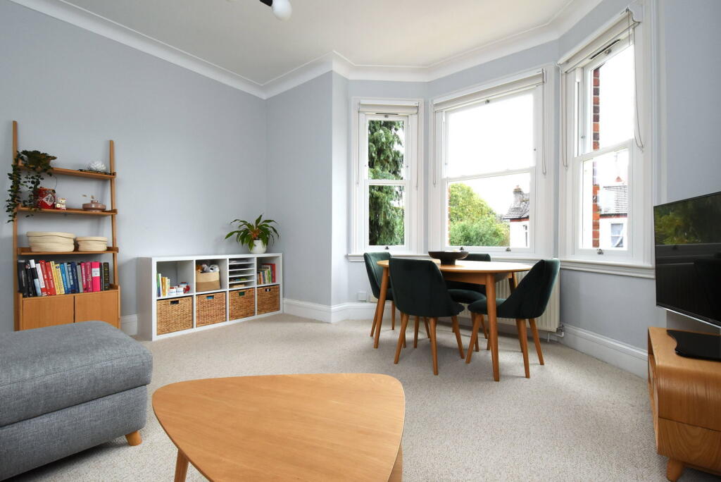 Apartment in London - View 4