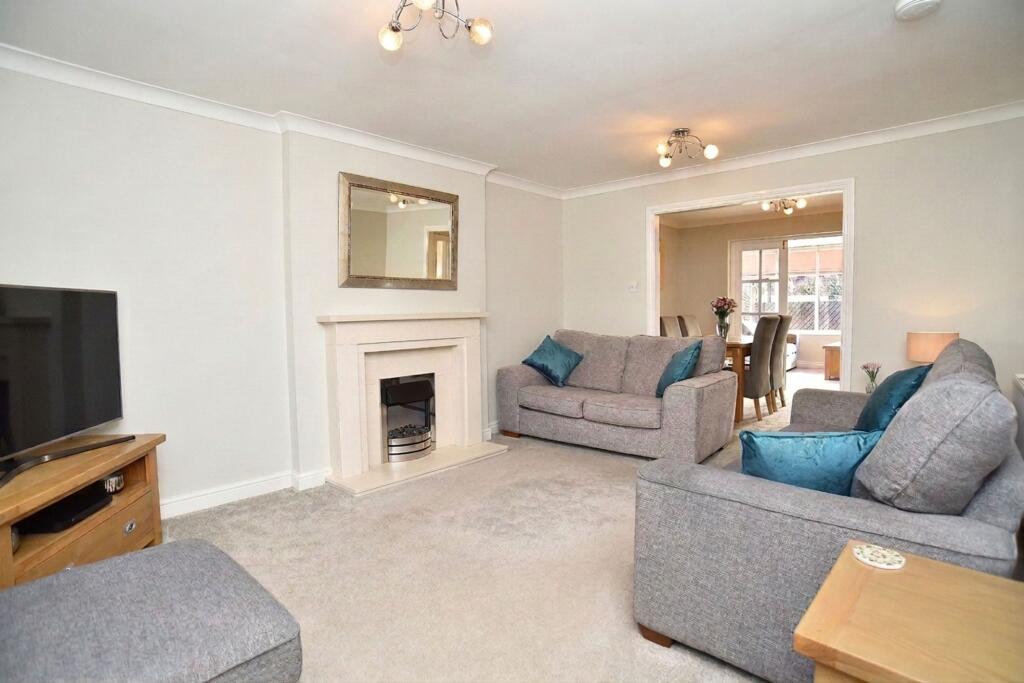 Pinewood Gate, Harrogate, HG2 photo 2