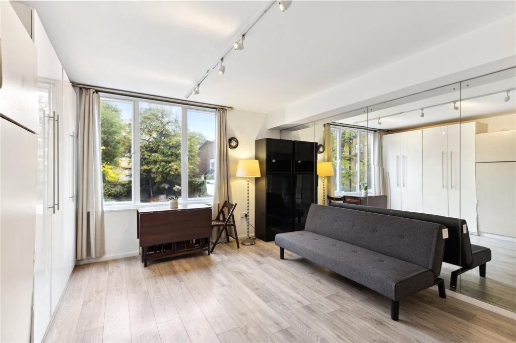 Main image of property: Earls Court Road, London, W8