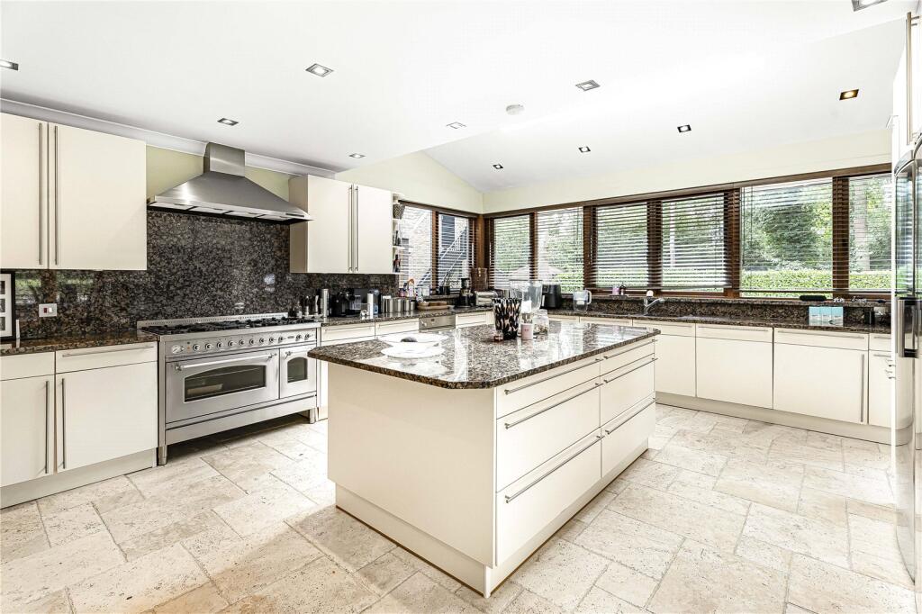 Additional image 6 of Park Street Lane, Park Street, St. Albans, Hertfordshire, AL2