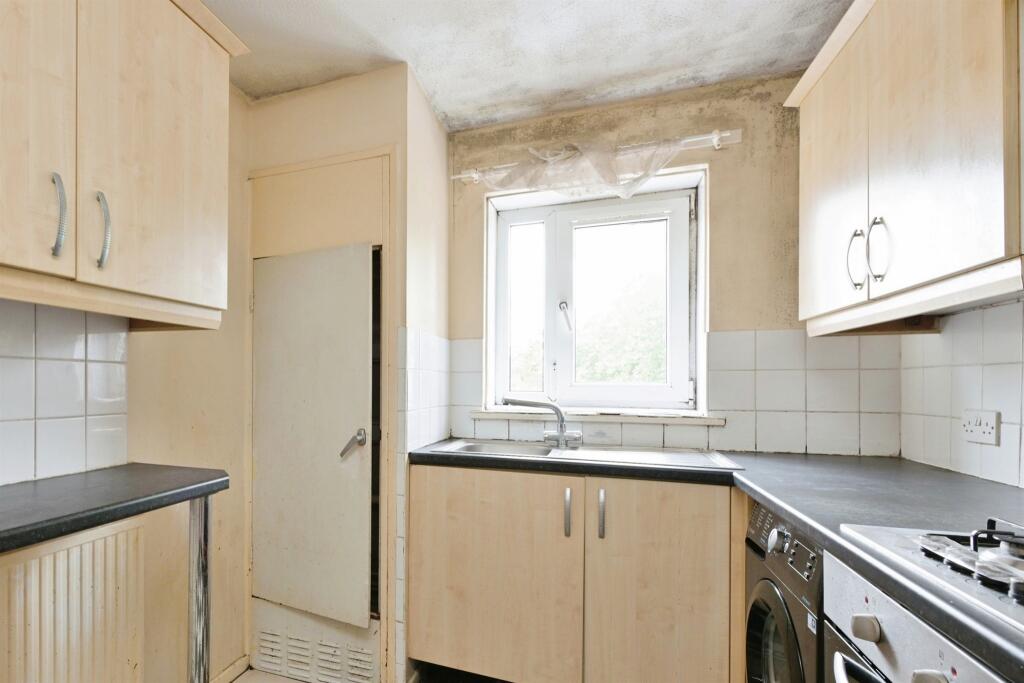 Apartment in Northampton, West Northamptonshire - More