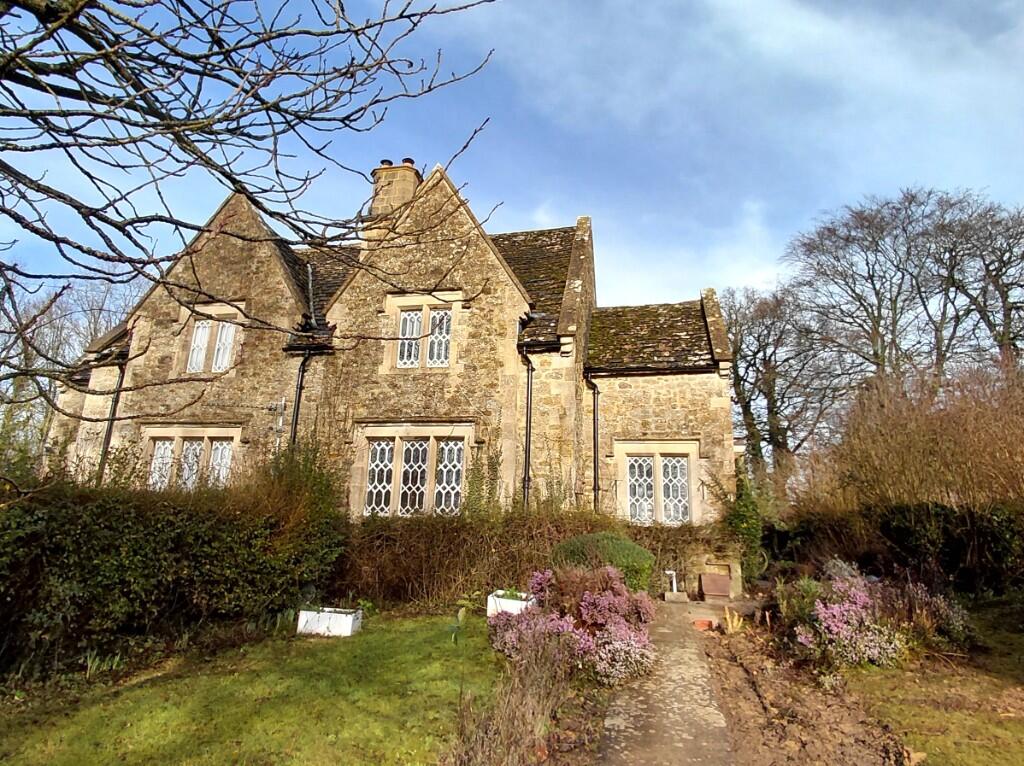 Main image of property: Coleshill