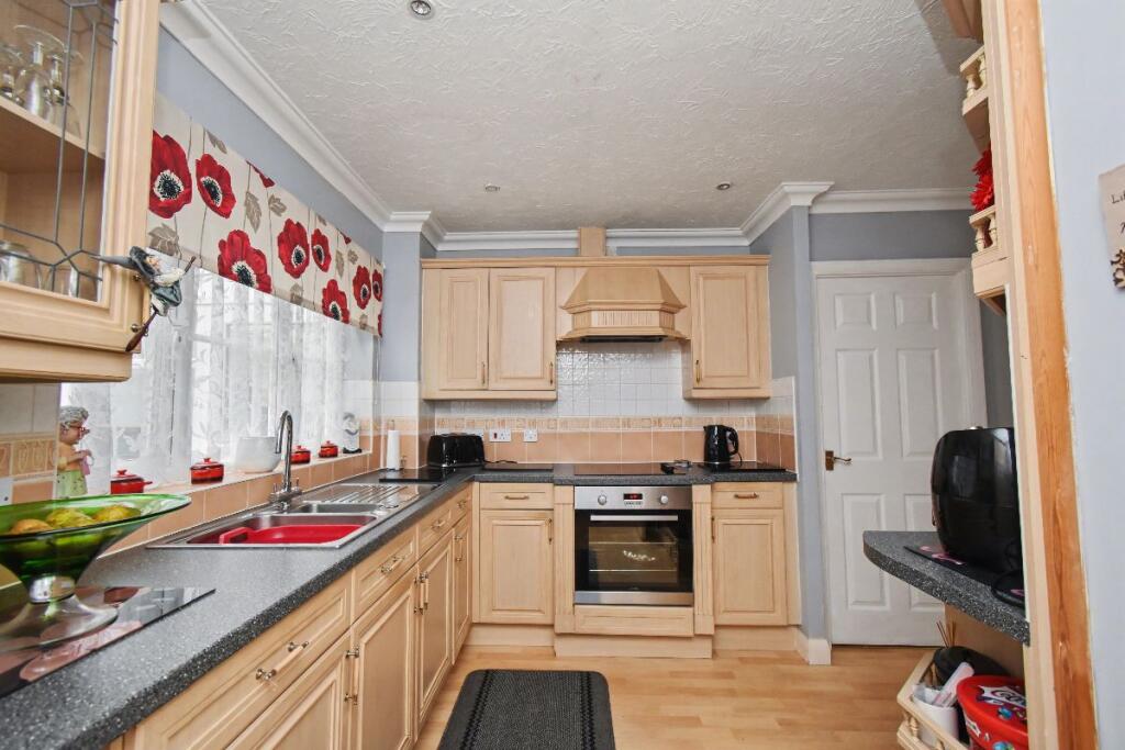 House in West Devon, Okemoor Park, Okehampton - View 2