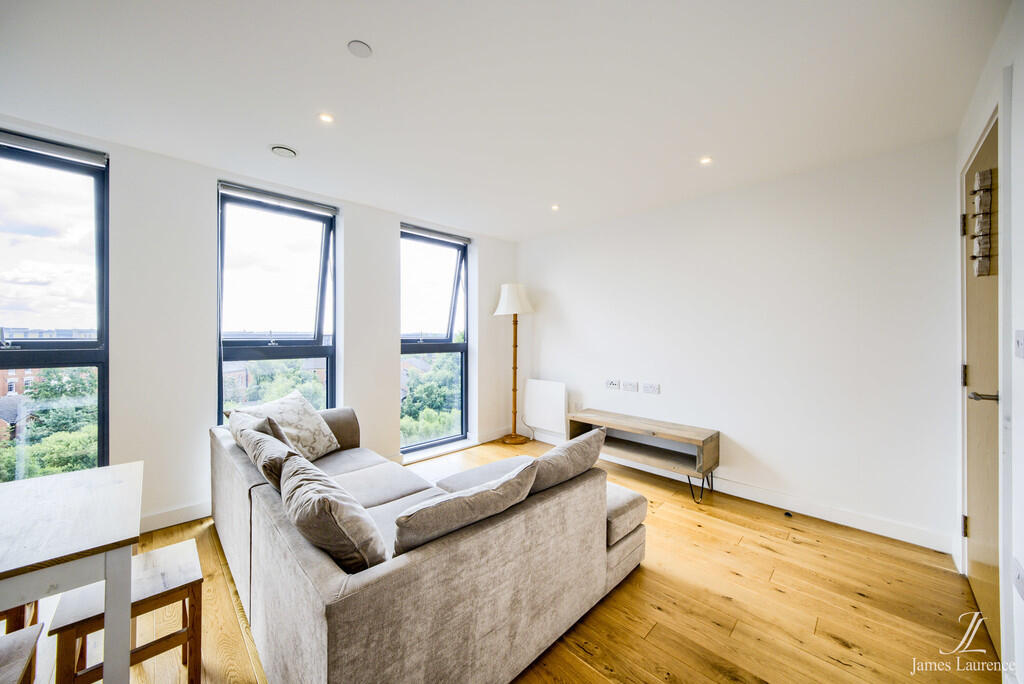 Apartment in Birmingham, Calthorpe Fields - View 4