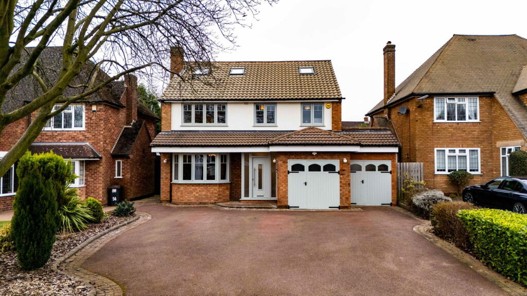 Main image of property: Irnham Road, Four Oaks, Sutton Coldfield, B74 2TQ