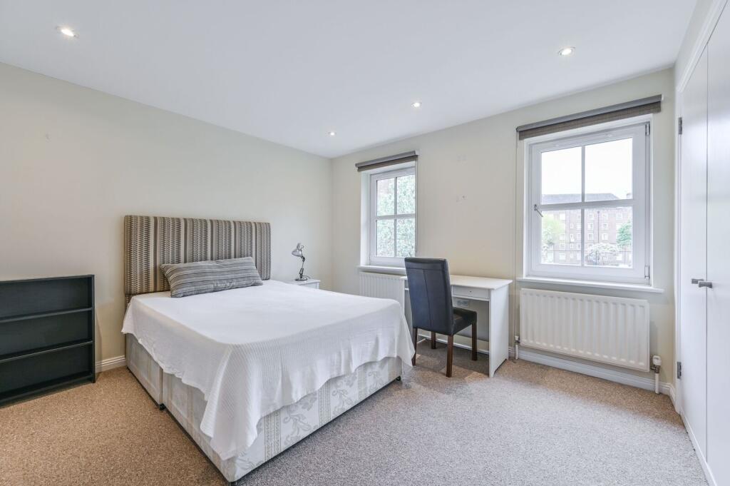 House in London - View 5