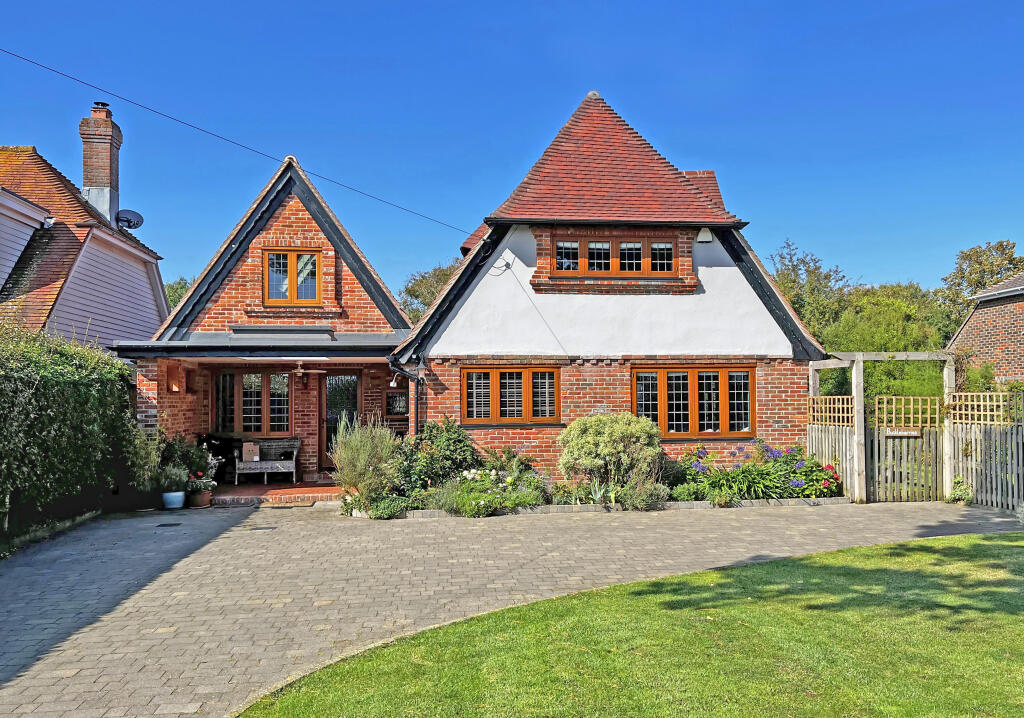 House in Chichester, West Wittering - View 2
