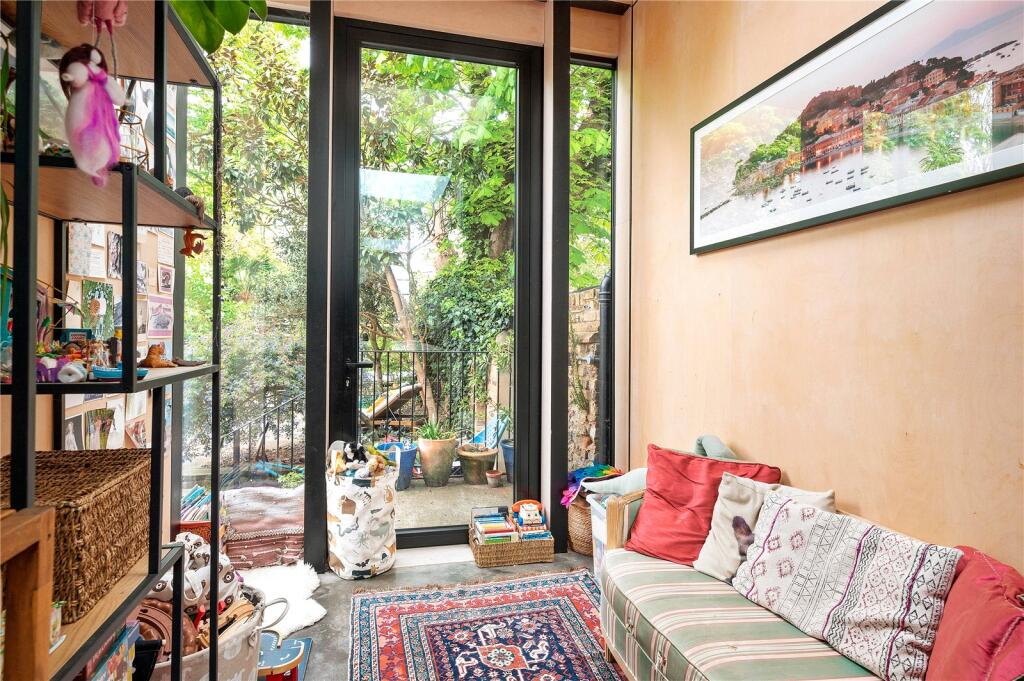 House in London, Mildmay Park, Islington - View 5