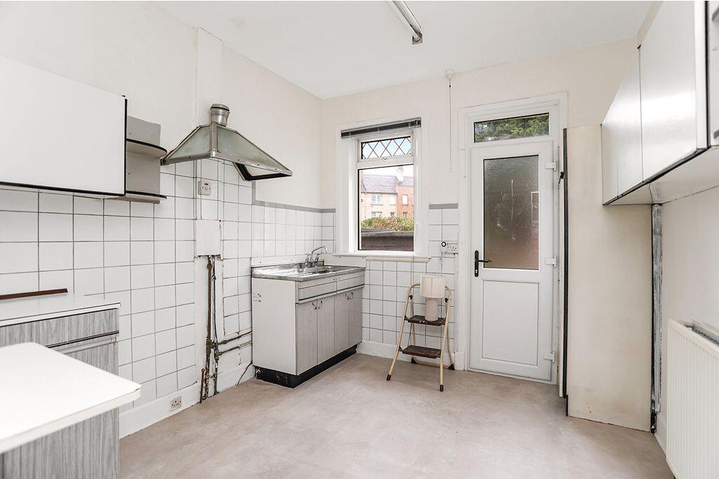 102 Restalrig Avenue, EDINBURGH, EH7 6PW photo 4