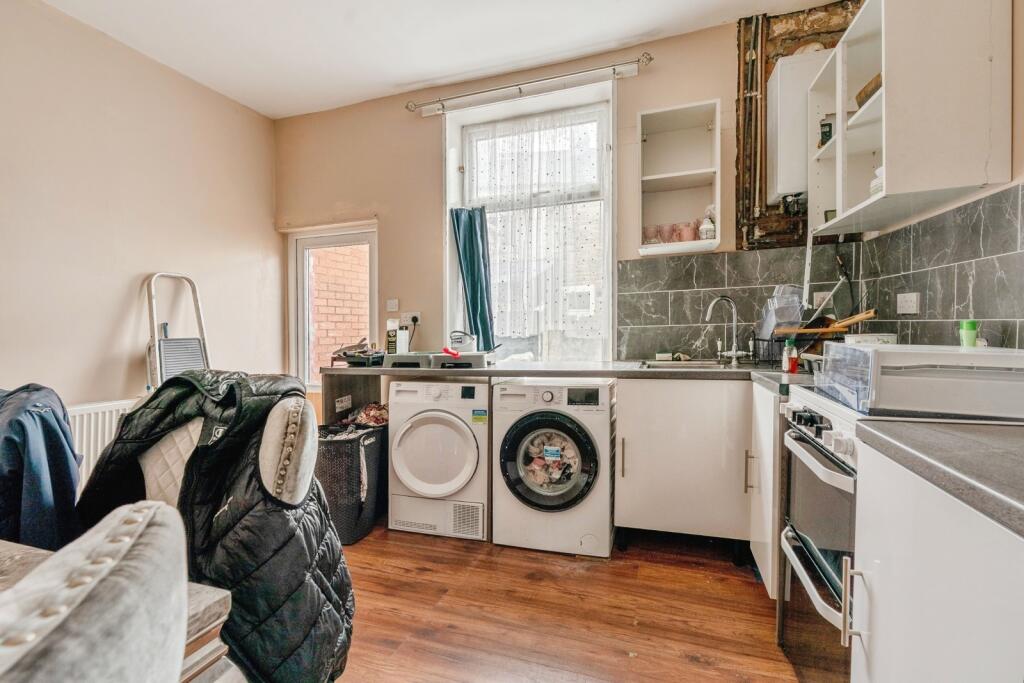 House in Burnley, Lancashire - View 5