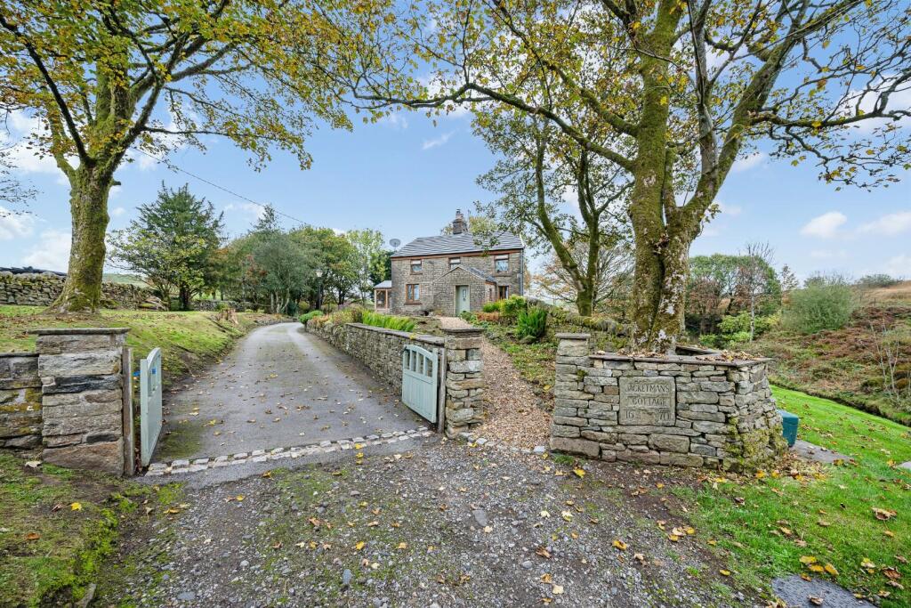 Additional image 41 of Jacketmans Cottage, Whittlestone Head, Darwen