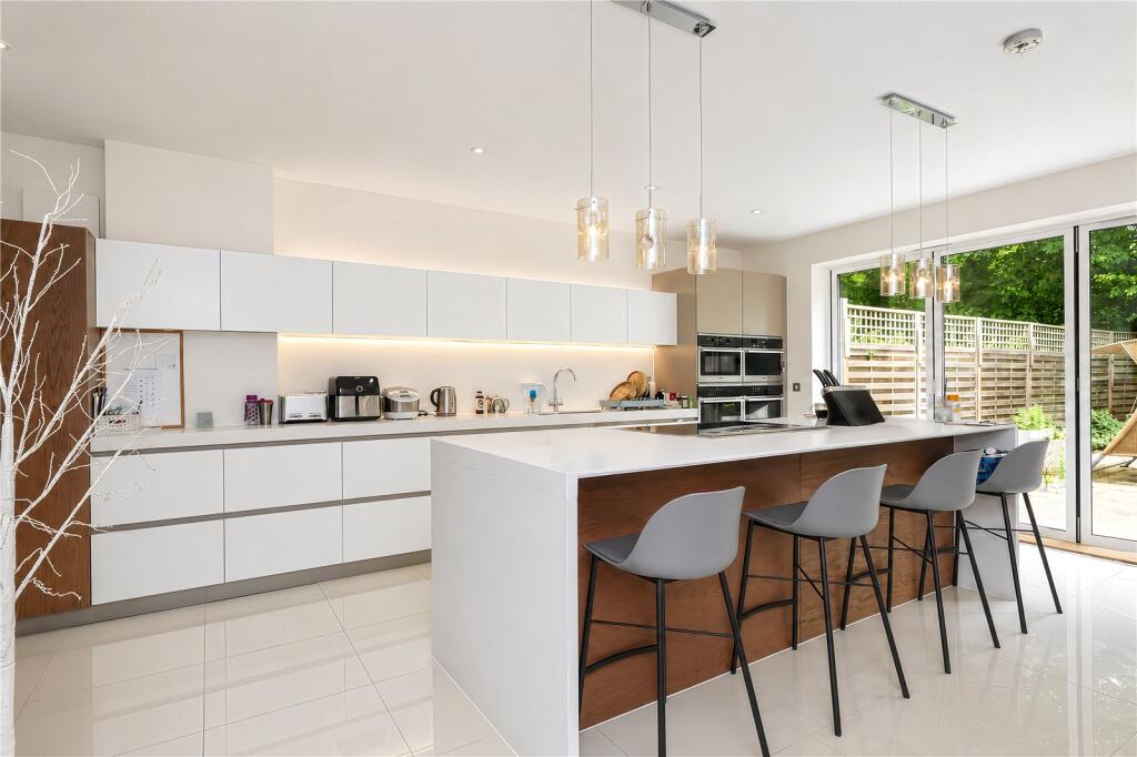 House in Cambridge, Trumpington - View 3