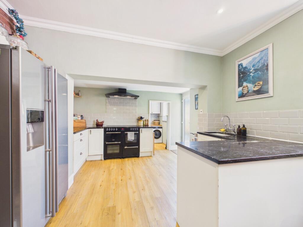 Spring Bank West, Hull, HU3 1LD - View 6