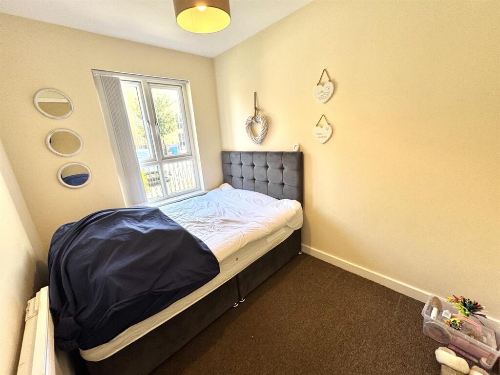 Apartment in Liverpool - View 5