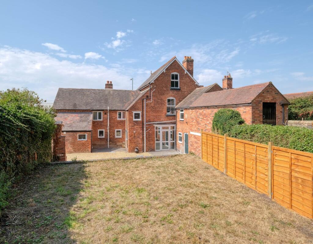 Additional image 10 of Worcester Road, Bromsgrove, B61