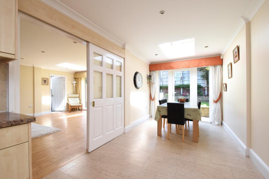 Old London Road, Badgers Mount, Sevenoaks, Kent, TN14 photo 4