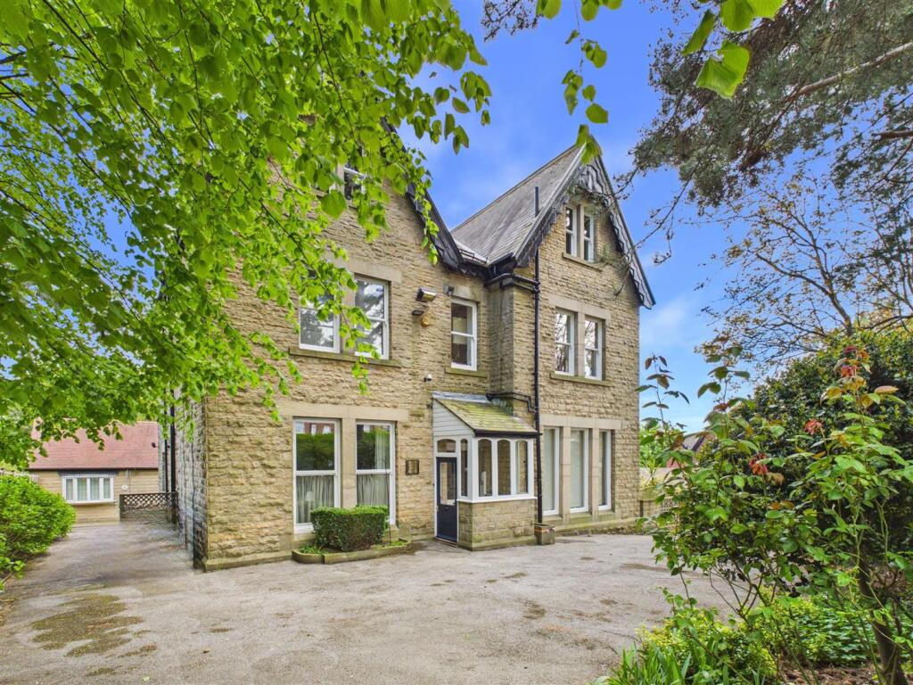Main image of property: Tapton House Road, Sheffield