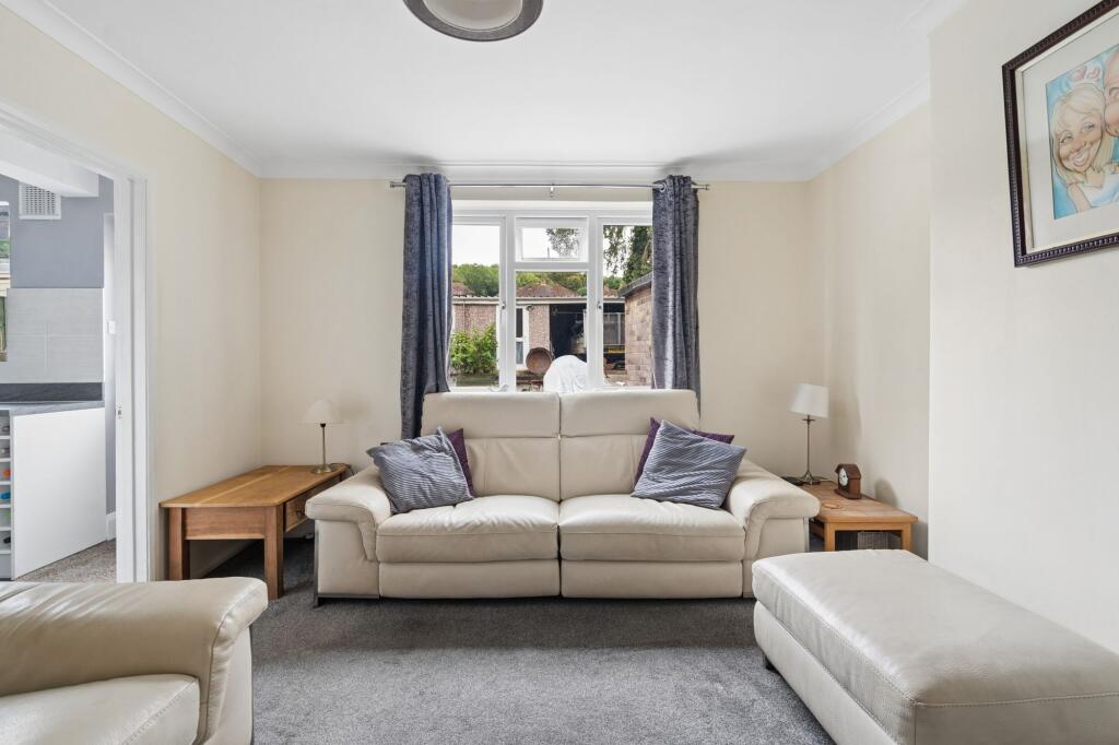 House in Hemel Hempstead - View 3