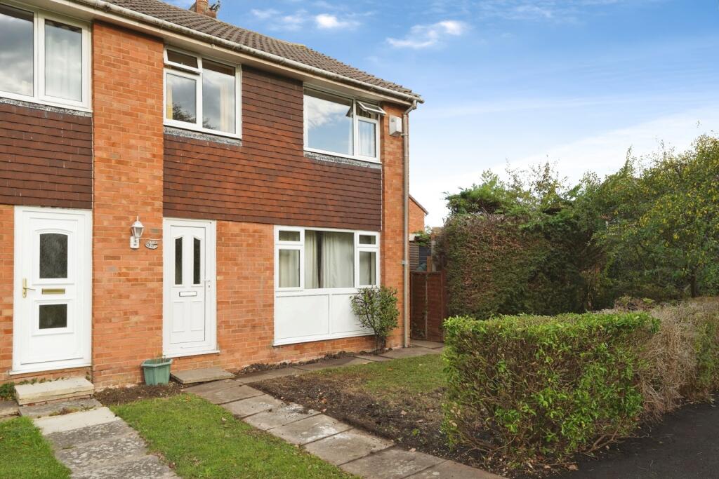 Main image of property: Broad Oak Way, CHELTENHAM, Gloucestershire, GL51