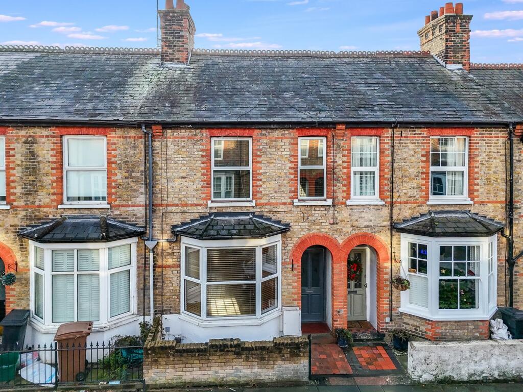 Main image of property: Weight Road, Chelmsford, CM2