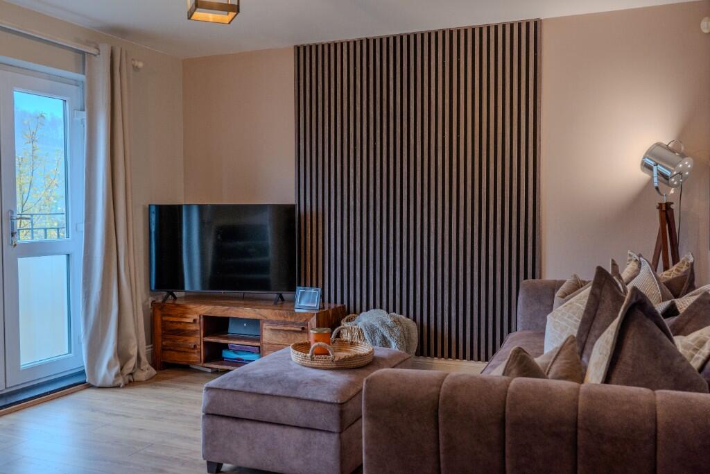Ivy Place, Todmorden, West Yorkshire, OL14 photo 4