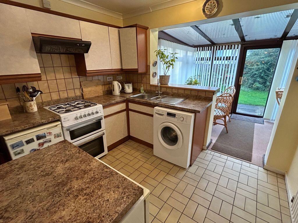 House in Llandudno, Llay - View 4