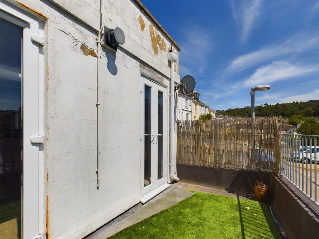 Main image of property: WOODVILLE ROAD