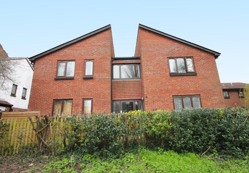 Main image of property: William Tarver Close, Warwick, Warwickshire, CV34