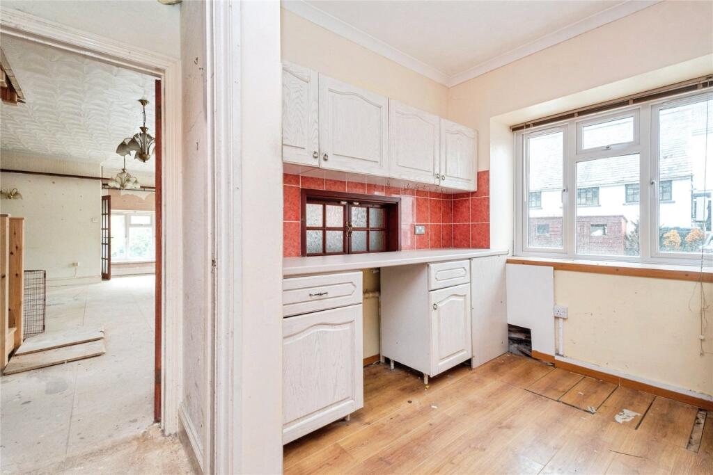 House in Delabole, Cornwall - More