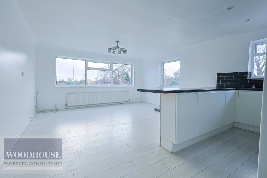 Main image of property: Nunsbury Drive, Broxbourne, EN10