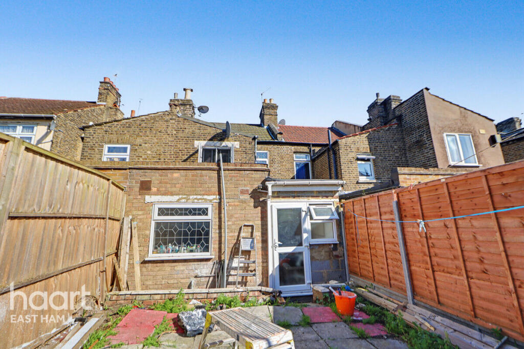 Main image of property: Park Avenue, London