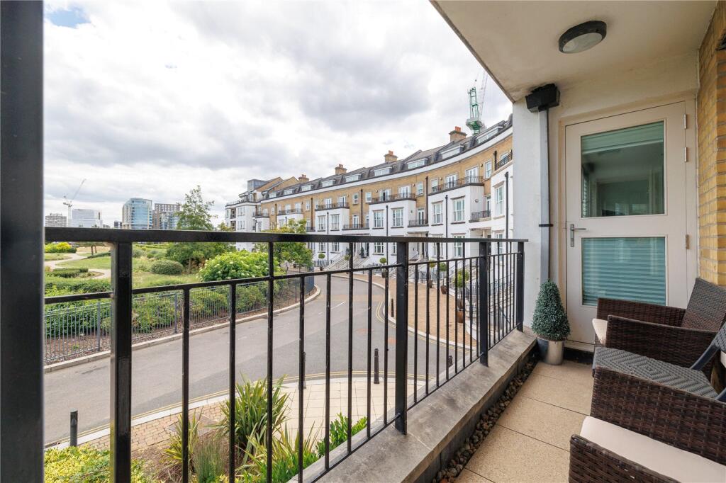 Apartment in London - More