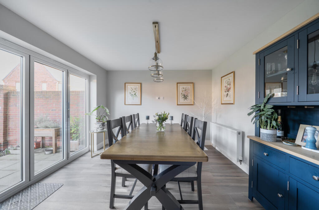 House in Eastleigh, Fair Oak and Horton Heath - View 4