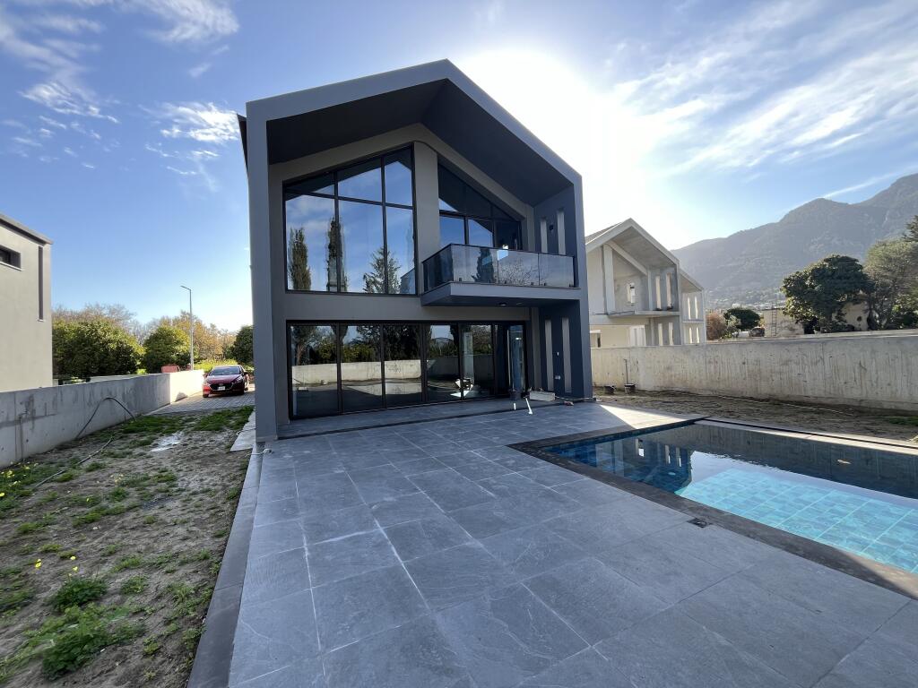 Main image of property: Kyrenia/Girne, Lapta