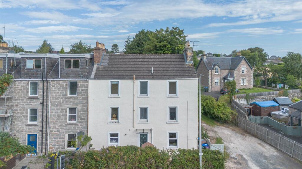 Main image of property: Glasgow Road, Perth