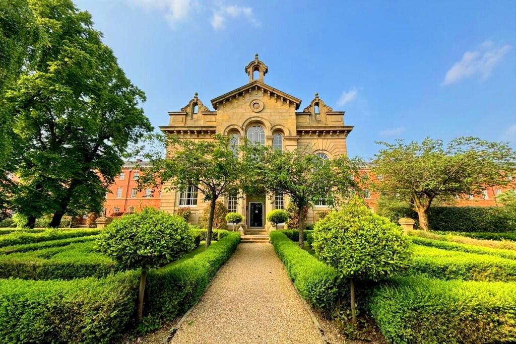 Main image of property: Didsbury Gate, Nell Lane, West Didsbury, Manchester, M20