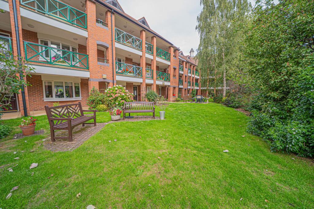 Apartment in Birmingham - More