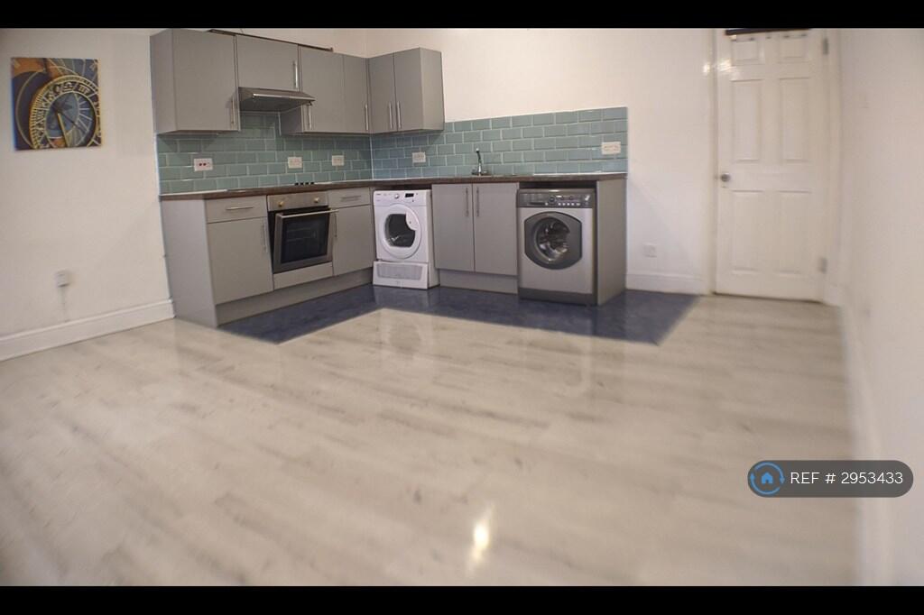 Main image of property: Dock Road, Tilbury, RM18