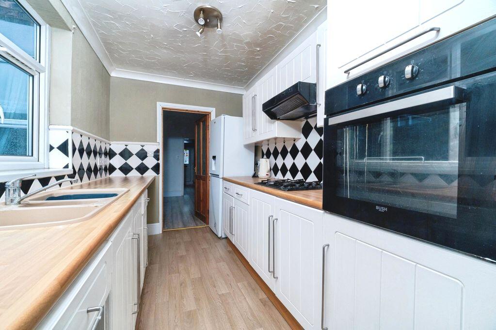 House in Cleethorpes, New Clee - View 5