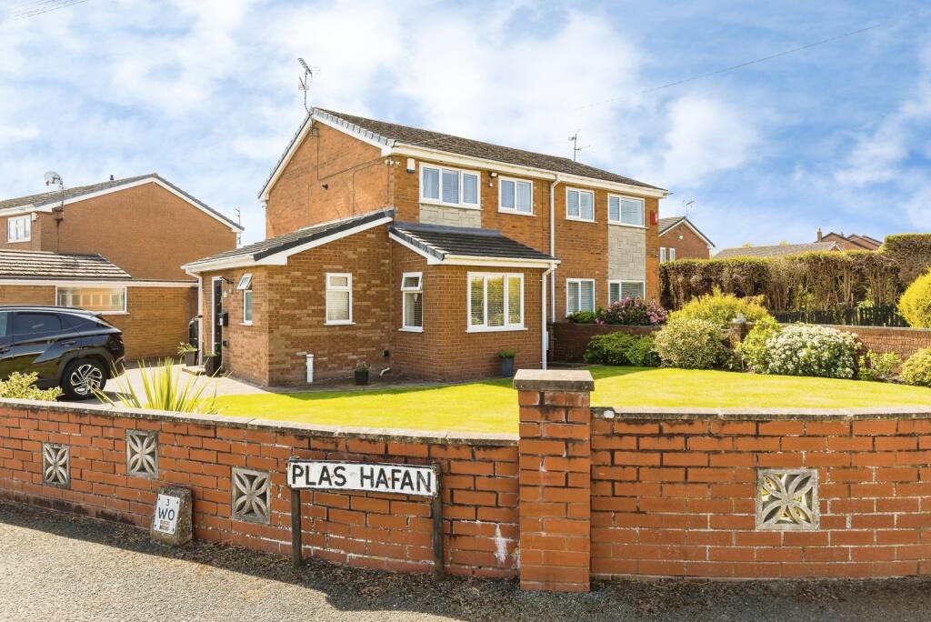 Main image of property: Plas Hafan, Johnstown, Wrexham, LL14